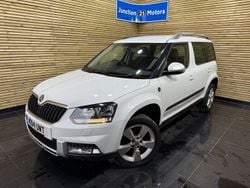 White Used 2014 Skoda Yeti Tour SUV | £10,490 (Fair price)