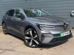 Grey Used 2024 Renault Mégane Komfort Hatchback | £22,995 (Fair price)