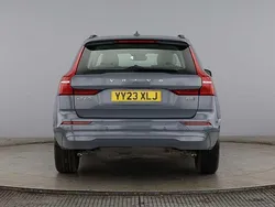 Used 2024 Volvo XC60 Core SUV | £33,650 (Good price)