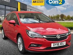Red Used 2018 Vauxhall Astra Elite Hatchback | £9,295 (Fair price)