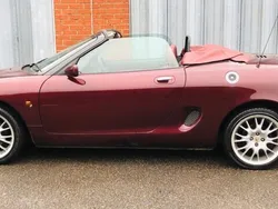 Red Used 1999 MG F Cabriolet | £2,995 (Fair price)