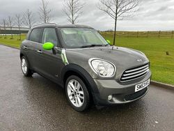 Grey Used 2013 Mini Cooper D Countryman SUV | £7,795 (Fair price)