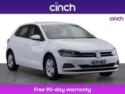 White Used 2019 VW Polo SE Hatchback | £11,399 (Fair price)