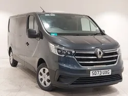 Grey Used 2023 Renault Trafic Van | £16,998 (Fair price)