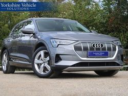 Grey Used 2021 Audi e-tron Design SUV | £15,750 (Fair price)