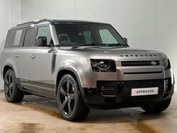 Silver Used 2025 Land Rover Defender SE Dynamic SUV | £78,500