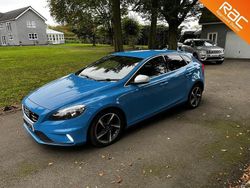 Blue Used 2015 Volvo V40 R-Design Estate | £8,350 (Fair price)