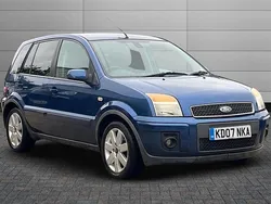 Blue Used 2007 Ford Fusion Estate | £2,990 (Fair price)