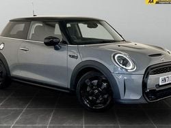 Grey Used 2021 Mini Cooper S Classic Hatchback | £14,195 (Super price)
