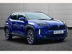 Blue Used 2023 Toyota Yaris Cross Design SUV | £21,999 (Fair price)