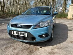 Blue Used 2009 Ford Focus Zetec Hatchback | £1,699 (Fair price)
