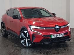 Red Used 2024 Renault Mégane Techno Hatchback | £20,698 (Fair price)