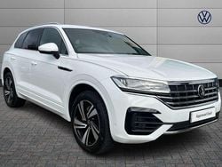 White Used 2022 VW Touareg R-line SUV | £37,990 (Fair price)