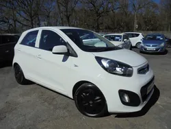 White Used 2014 Kia Picanto 2 Hatchback | £3,750 (Fair price)