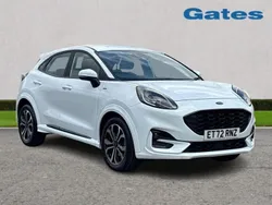 White Used 2023 Ford Puma ST-Line Hatchback | £16,000 (Fair price)