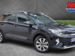 Black New 2025 Kia Stonic 2 SUV | £19,699 (Fair price)