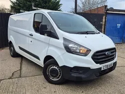 White Used 2018 Ford Transit Custom | £8,000 (Good price)
