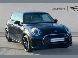 Black Used 2022 Mini Cooper S Level 2 Hatchback | £16,995 (Fair price)