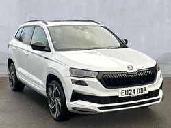 Moon white metallic Used 2024 Skoda Karoq SportLine SUV | £24,450 (Fair price)