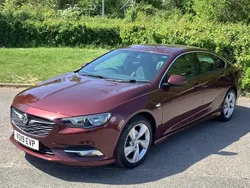 Red Used 2019 Vauxhall Insignia Sport Hatchback | £11,200 (Fair price)