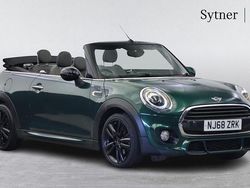Green Used 2018 Mini Cooper Hatchback | £11,250 (Good price)