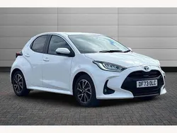 White Used 2023 Toyota Yaris Hybrid Design Hatchback | £18,695 (Fair price)