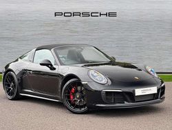 Black Used 2018 Porsche 911 Cabriolet | £89,990 (Expensive)