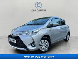 Silver Used 2017 Toyota Yaris Hybrid Hatchback | £9,340 (Good price)