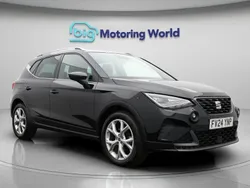 Black Used 2024 Seat Arona FR SUV | £16,500 (Fair price)