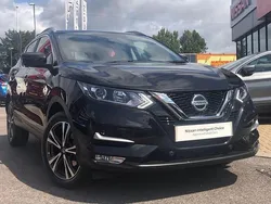 Black Used 2019 Nissan Qashqai N-Connecta SUV | £14,349 (Good price)