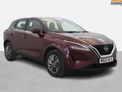 Red Used 2022 Nissan Qashqai Acenta Premium SUV | £18,295 (Good price)