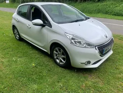 White Used 2014 Peugeot 208 Active Hatchback | £3,995 (A bit pricey)
