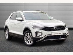 Pure white New 2025 VW T-Roc Match SUV | £26,640 (Super price)