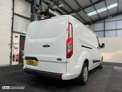 White Used 2019 Ford Transit Custom Trend Van | £9,290 (Fair price)