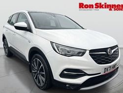 White Used 2021 Vauxhall Grandland X Elite SUV | £15,999 (Fair price)