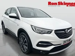 White Used 2021 Vauxhall Grandland X Elite SUV | £15,999 (Fair price)