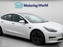 White Used 2021 Tesla Model 3 Standard Range Plus Sedan | £19,100 (Fair price)