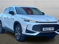 New 2024 MG HS Trophy SUV | £22,495 (Expensive)