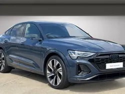 Blue Used 2023 Audi Q8 e-tron Comfort SUV | £46,109 (Fair price)
