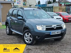 Grey Used 2013 Dacia Duster Lauréate SUV | £4,050 (Fair price)