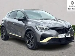 Grey/black Used 2023 Renault Captur Engineered SUV | £18,333 (Fair price)