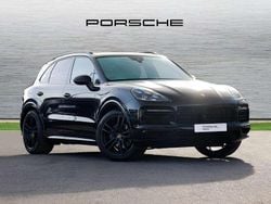 Black Used 2022 Porsche Cayenne Platinum Edition SUV | £57,990 (Expensive)