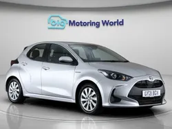 Silver Used 2021 Toyota Yaris Hybrid Hatchback | £13,900 (Good price)