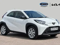 White Used 2024 Toyota Aygo PURE Hatchback | £13,490 (Fair price)