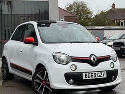 White Used 2015 Renault Twingo Dynamique Hatchback | £4,995 (Fair price)