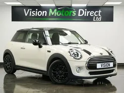 White Used 2018 Mini Cooper Hatch Hatchback | £6,470 (Fair price)