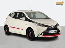 White Used 2014 Toyota Aygo x-press Hatchback | £4,895 (Fair price)