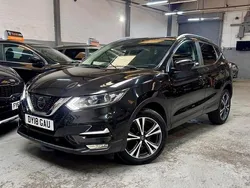 Black Used 2018 Nissan Qashqai N-Connecta SUV | £9,390 (Good price)