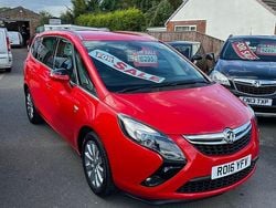 Red Used 2016 Vauxhall Zafira MPV | £6,295 (Fair price)