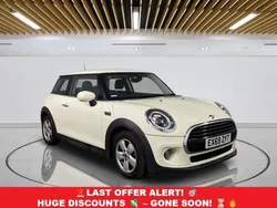 White Used 2020 Mini Cooper Classic Hatchback | £11,799